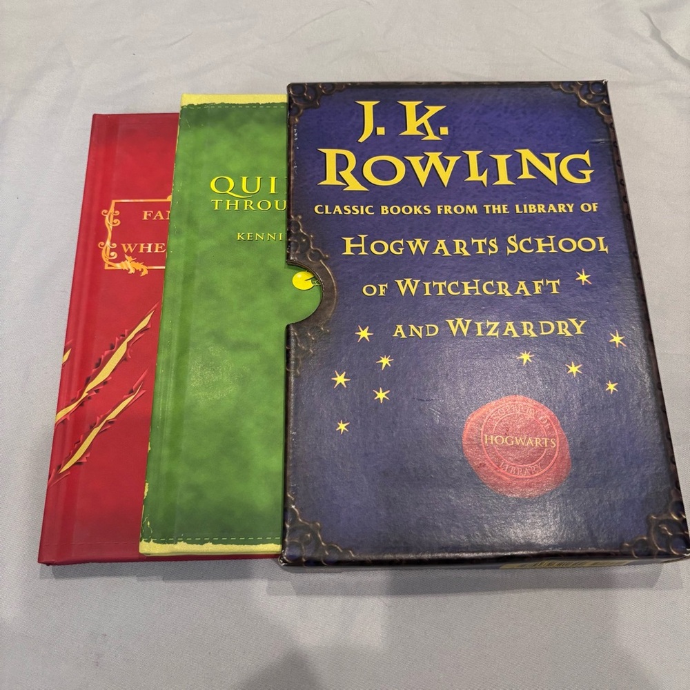Classic Books From Library Of Hogwarts 2001 Fantastic Beasts Quidditch Beedle - Picture 2 of 6